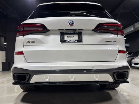 Used 2021 BMW X5 xDrive40i w/ M Sport Package AWD/4WD image 6
