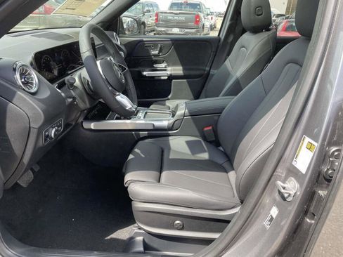 New 2026 Mercedes-Benz GLB 250 4MATIC image 13