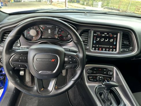 Used 2018 Dodge Challenger R/T w/ Blacktop Package image 13