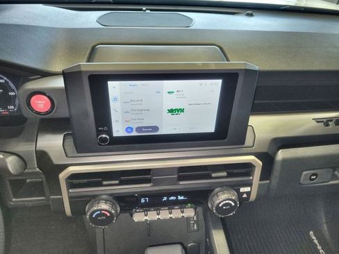 Used 2025 Toyota Tacoma TRD Sport image 16