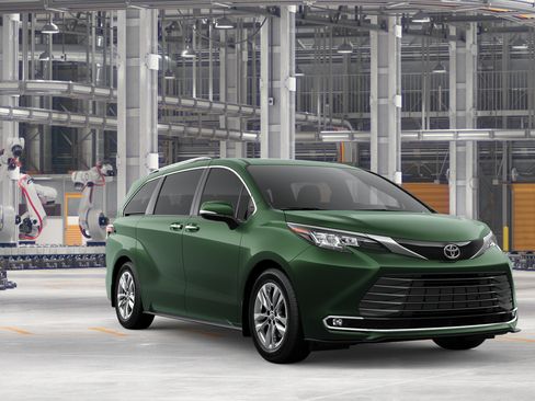 New 2026 Toyota Sienna Limited AWD/4WD image 17