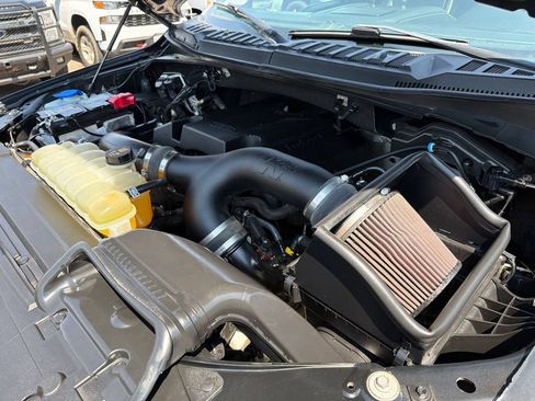 Used 2019 Ford F150 Lariat w/ Equipment Group 502A Luxury AWD/4WD image 23