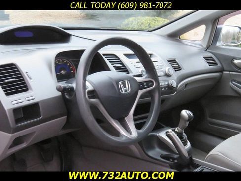 Used 2010 Honda Civic LX image 30