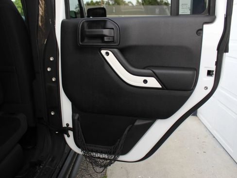 Used 2016 Jeep Wrangler Unlimited Sport AWD/4WD image 20