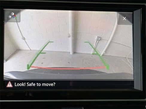 Used 2024 Volkswagen Jetta SE image 7