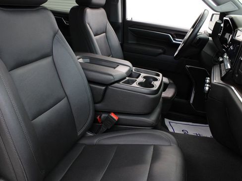 Used 2024 GMC Sierra 1500 SLT AWD/4WD image 23