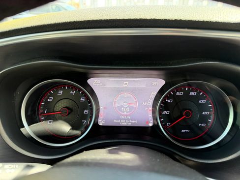 Used 2015 Dodge Charger SE w/ Popular Equipment Group RWD image 19
