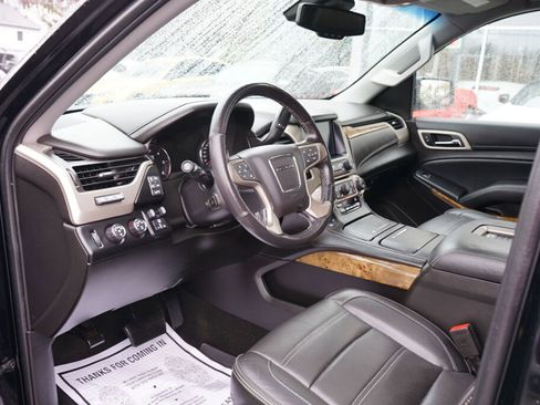 Used 2016 GMC Yukon XL Denali w/ Open Road Package image 12