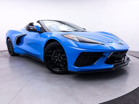 Used 2024 Chevrolet Corvette Stingray w/ Battery Protection Package image 1