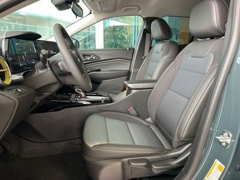 New 2026 Chevrolet Trax LT image 6