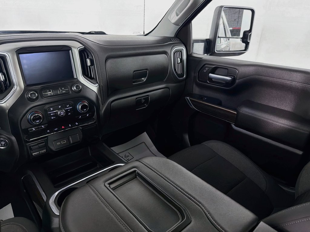 Used 2021 Chevrolet Silverado 1500 LT Trail Boss w/ Bed Protection Package AWD/4WD image 22