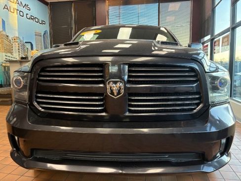 Used 2016 RAM 1500 Sport w/ Convenience Group image 4