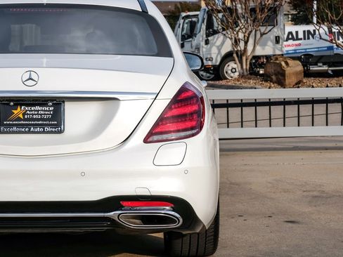 Used 2019 Mercedes-Benz S 560e w/ AMG Line Exterior image 57