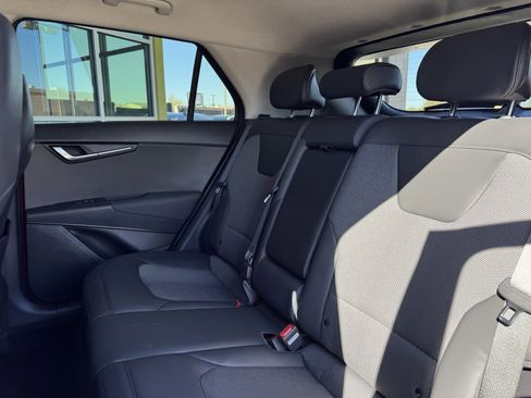 Used 2024 Kia Niro EX w/ EX Cold Weather Package image 38