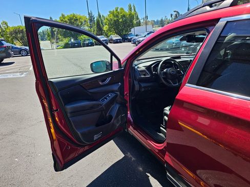 Used 2023 Subaru Ascent Touring AWD/4WD image 21