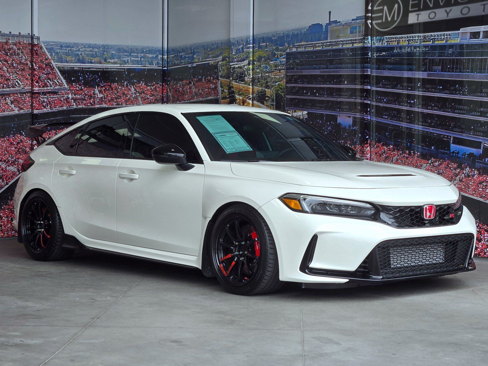 Used 2025 Honda Civic Type R image 1
