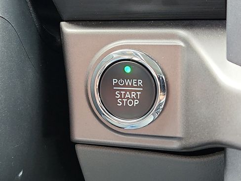 Used 2025 Ford F150 Lightning XLT AWD/4WD image 23
