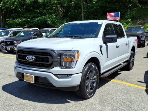 Used 2023 Ford F150 XLT w/ Equipment Group 302A High AWD/4WD image 4