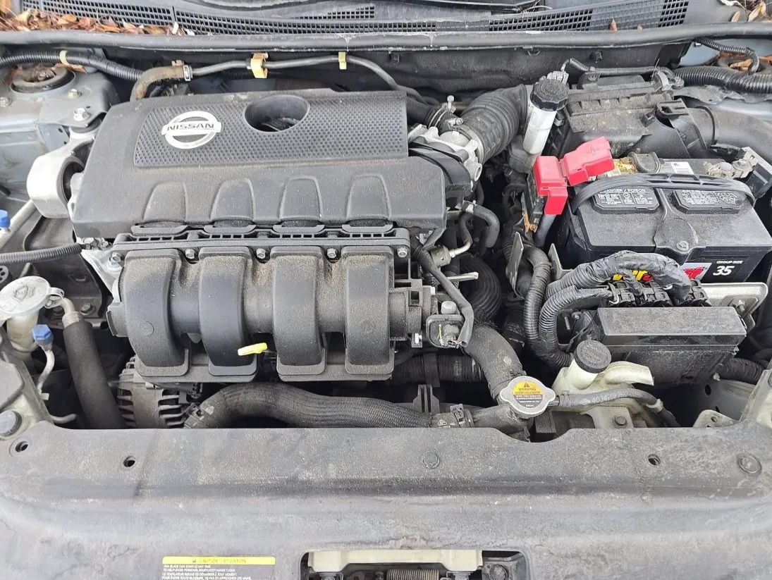 Used 2013 Nissan Sentra SL w/ Premium Pkg FWD image 10