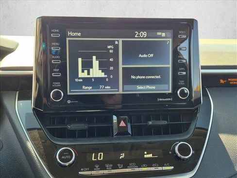 Used 2021 Toyota Corolla LE w/ Carpet Mat Package (TMS) FWD image 12