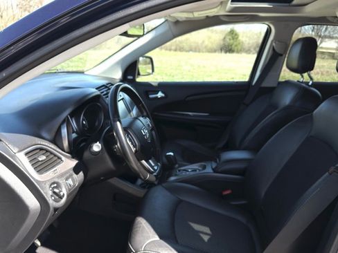 Used 2020 Dodge Journey Crossroad w/ Popular Equipment Group image 15