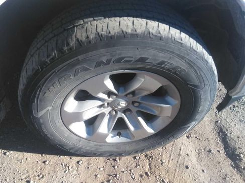 Used 2023 RAM 1500 Laramie image 11