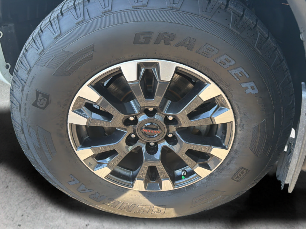Used 2021 Nissan Titan PRO-4X w/ Pro-4x Convenience Package AWD/4WD image 57