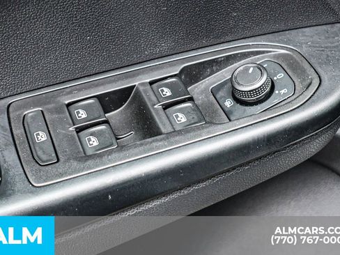 Used 2022 Volkswagen Taos SE image 47