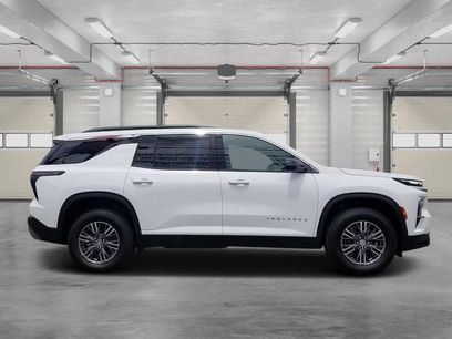 New 2026 Chevrolet Traverse LT