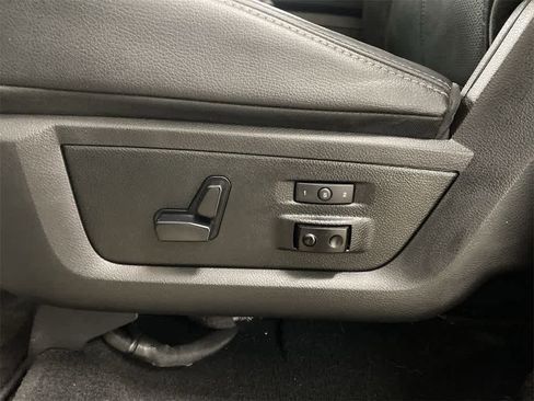 Used 2018 RAM 2500 Laramie w/ Convenience Group image 14