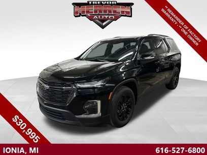 Used 2023 Chevrolet Traverse LT w/ Midnight/Sport Edition