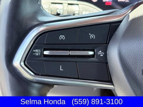 Used 2024 Chevrolet Traverse LT AWD/4WD image 15