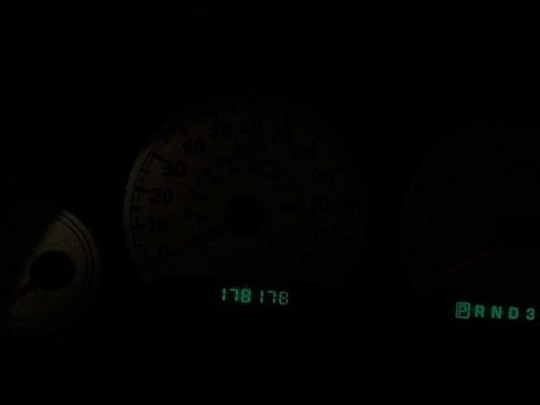 Used 2005 Chrysler Town & Country Touring image 13