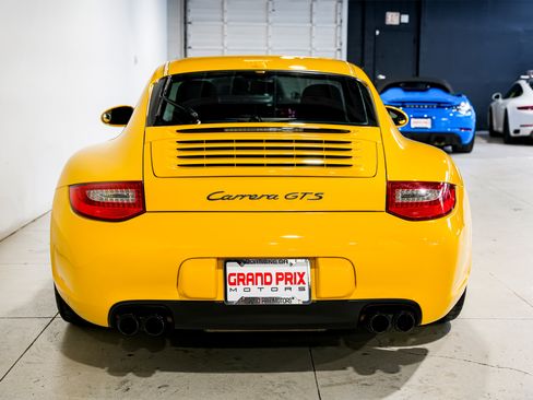 Used 2011 Porsche 911 Carrera GTS image 4