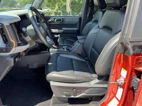 Used 2023 Ford Bronco Badlands AWD/4WD image 15