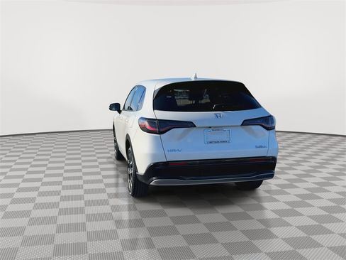 Used 2026 Honda HR-V EX-L image 7