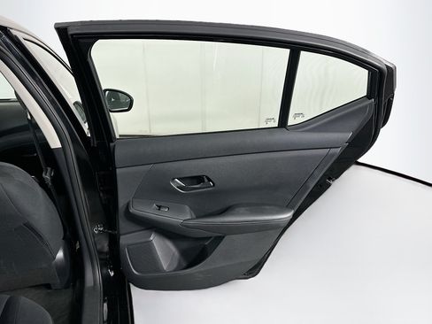 Used 2025 Nissan Sentra S FWD image 28
