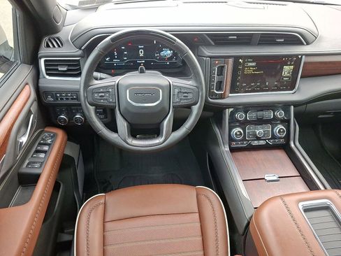 Certified 2023 GMC Yukon XL Denali Ultimate w/ LPO, Floor Liner Package image 21