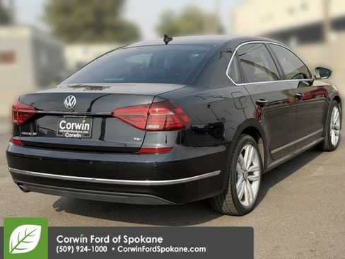 Used 2017 Volkswagen Passat 1.8T SE FWD image 15