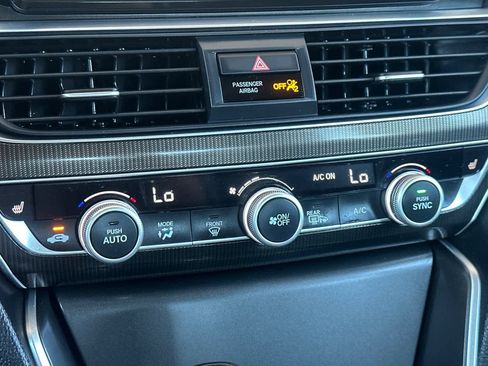 Used 2021 Honda Accord Sport Special Edition image 19