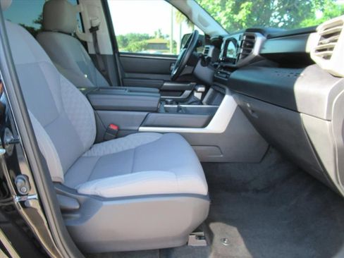 Used 2024 Toyota Tundra SR5 w/ SR5 Convenience Package AWD/4WD image 10