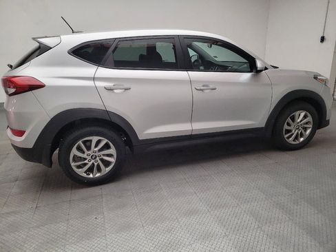 Used 2016 Hyundai Tucson SE image 10
