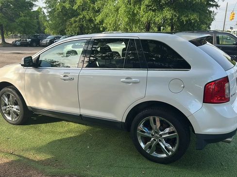 Used 2011 Ford Edge Limited w/ 302A Rapid Spec Order Code FWD image 4