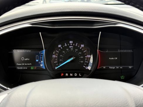 Used 2018 Ford Fusion SE w/ Equipment Group 602A FWD image 29