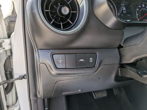 Used 2019 Kia Forte S FWD image 27