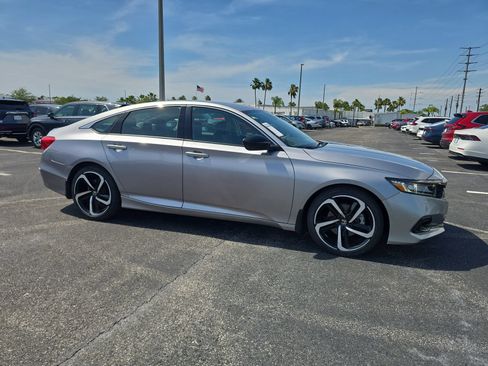 Used 2021 Honda Accord Sport Special Edition image 2