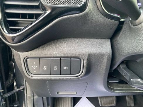Used 2023 Kia Soul EX FWD image 8