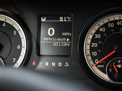 Used 2018 RAM 1500 Express AWD/4WD image 22