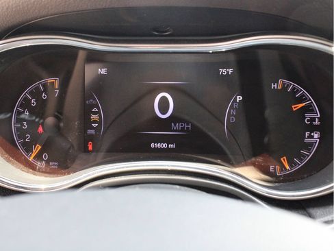 Certified 2021 Jeep Grand Cherokee Limited AWD/4WD image 17