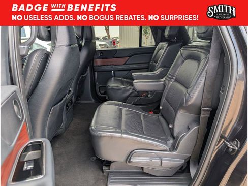 Used 2022 Lincoln Navigator L Reserve image 17